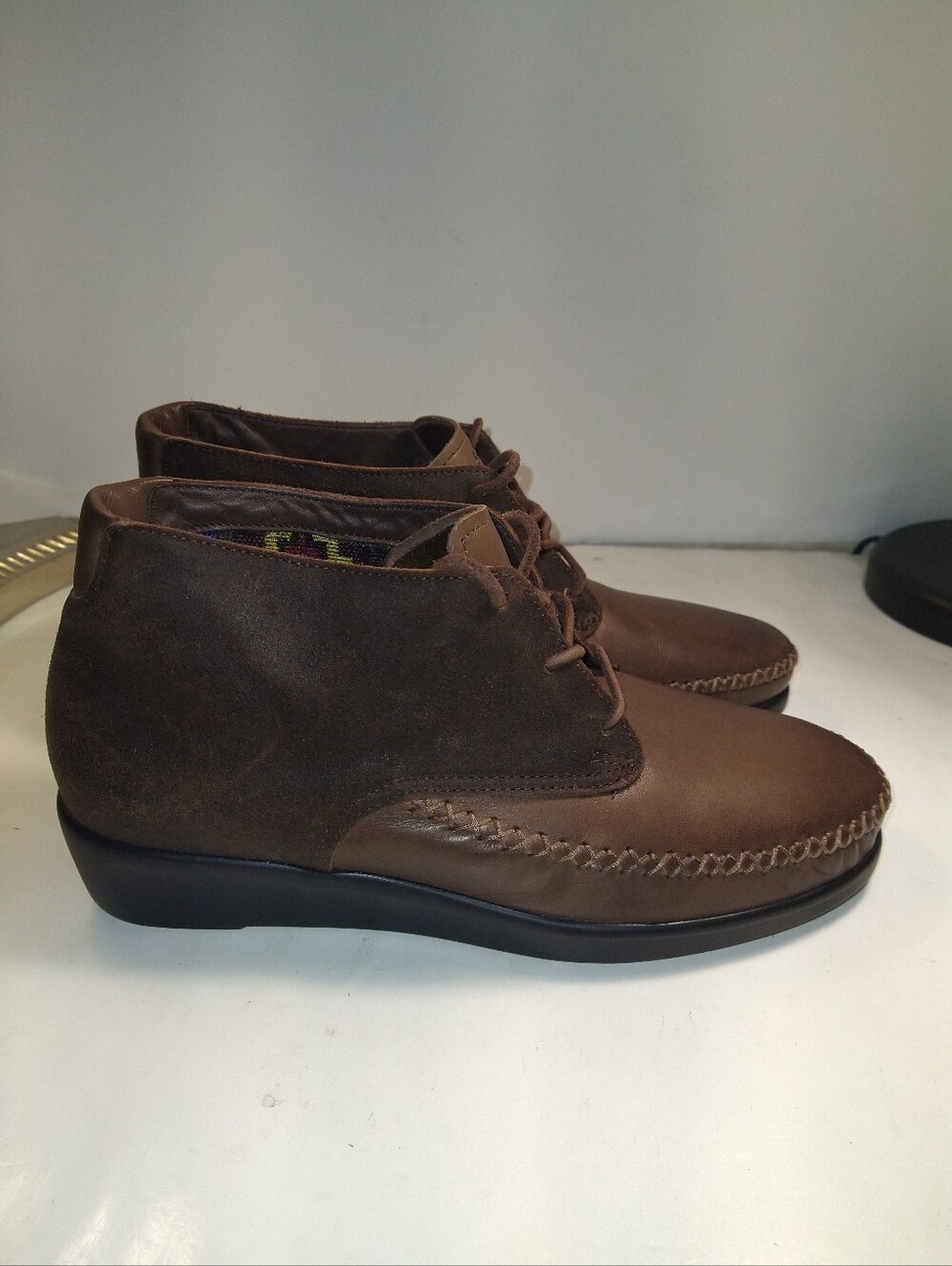 SAS Kich Lace Up Ankle Boots Shoes Women's sz 9.5W.